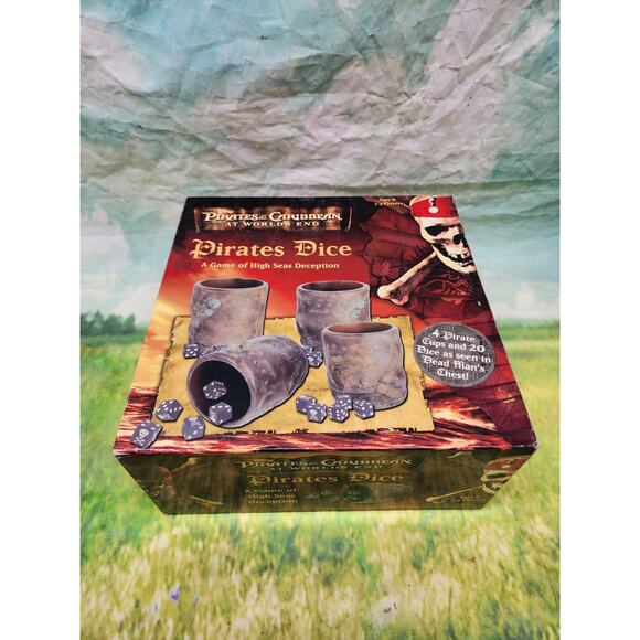 2006 Pirates of the Caribbean Dead Man's Chest Pirate Dice Game Disney COMPLETE - Picture 3 of 4
